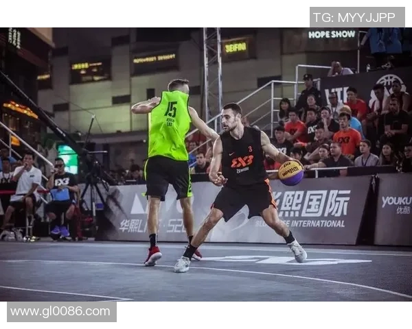 重庆篮球队在世界锦标赛中的崛起与挑战历程全景回顾