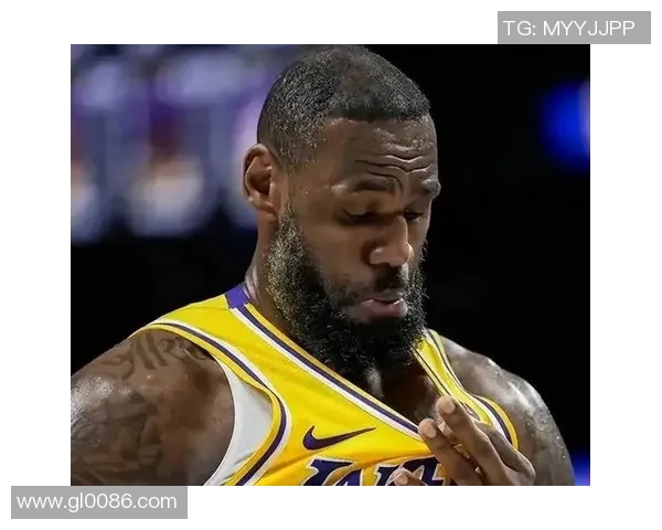 勒布朗詹姆斯：篮球传奇的崛起与未来之路探讨